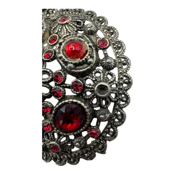 Vintage NE Glass Works Filigree Pendant Necklace – Red Glass Stones, Goblet Mark - Picture 4 of 10